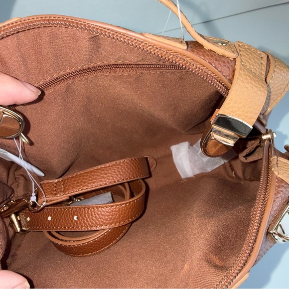 NWT HARRY POTTER Hogwarts school trunk crossbody cosplay fandom purse - Picture 3 of 7